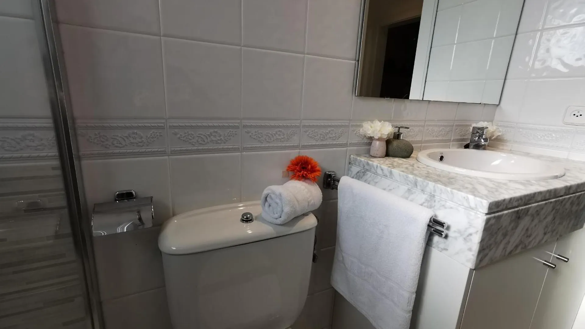 Apartamento Con Wifi A 5 Minutos De La Playa Y Cerca De Tiendas Y Restaurantes - Es-209-10 普拉加德阿罗 0*,